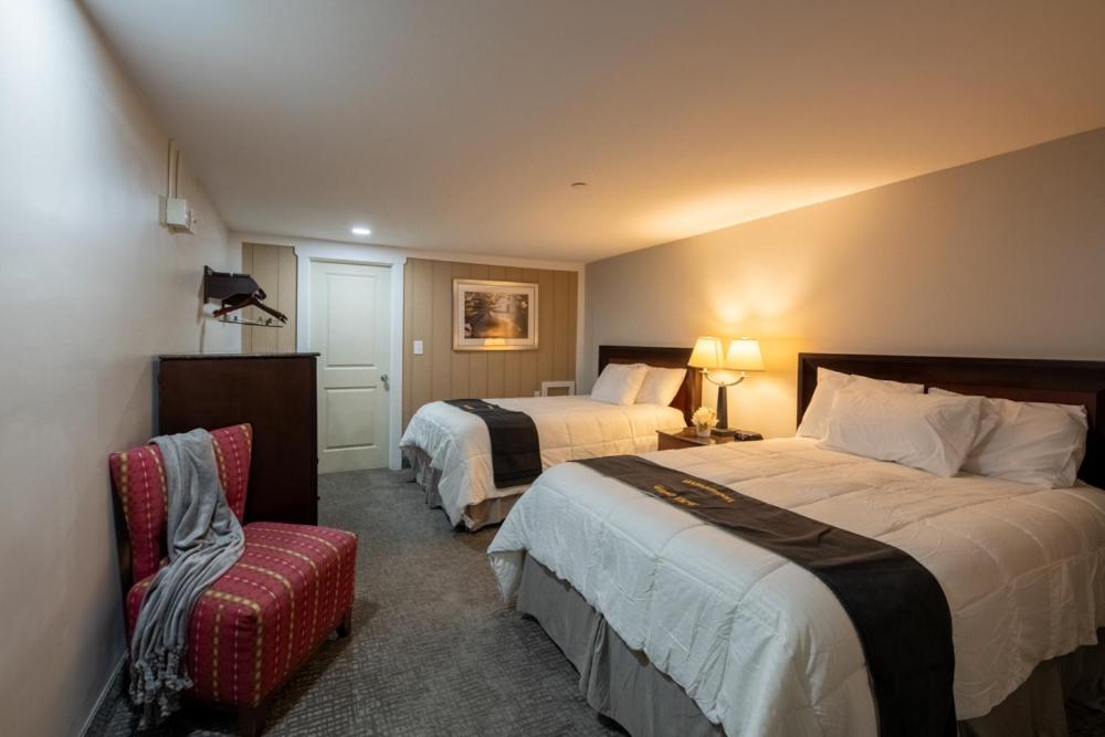 Double Room interior